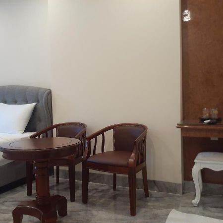 Peace Hotel 头顿 外观 照片